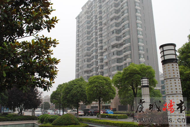 润欣花园,80平方,豪华精修,单身公寓,2800元/月