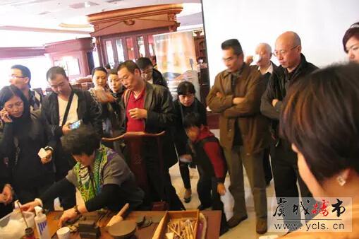 弘阳上园六月别样情 紫砂壶苏绣艺术展邀您共赏