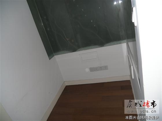 虞山  招商城 尚湖中央花园 稀缺精装满五 唯一的哦