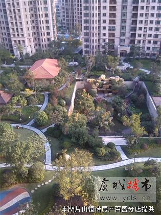 富鑫苑 三房一卫 毛坯 出售 125万送汽车库