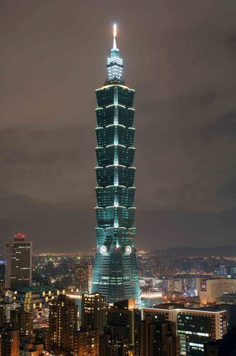 台北101大楼为世界最高绿建筑 中国20大城市“第一高楼”赚眼球