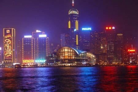 白领最累城市
点击图片查看下一页 中国白领最累城市:香港第一苏州排名不可思议